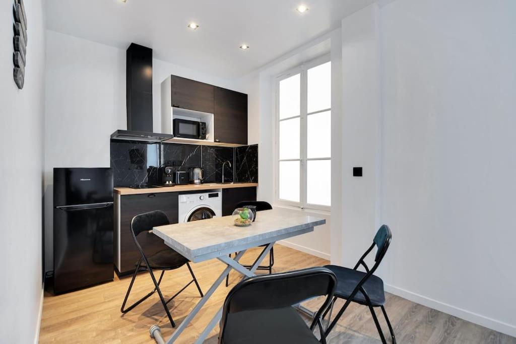 Appartement 4 Personnes Aux Portes De Paris Saint-Denis  Buitenkant foto